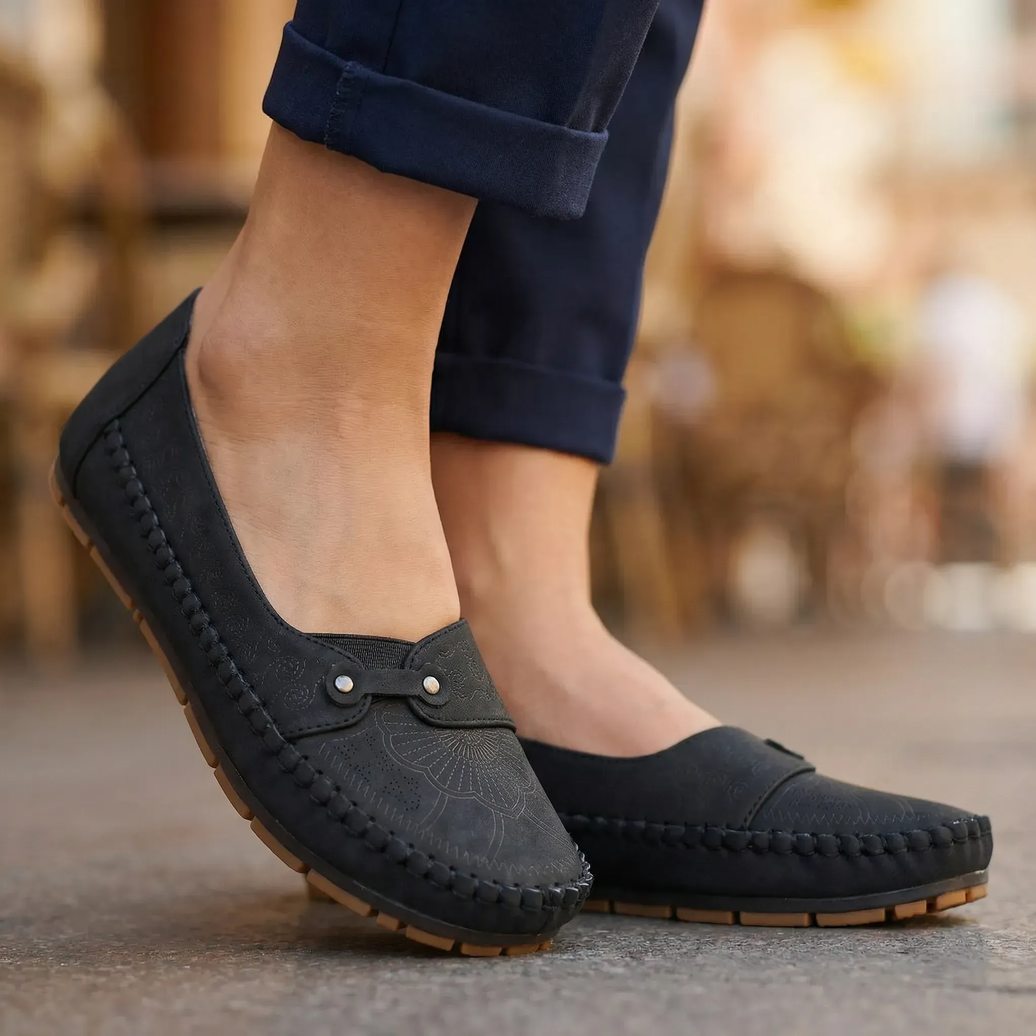 Women’s Suede Loafers – Extra Wide Fit Slip-On with Arch Support for Casual Walking - Image 5